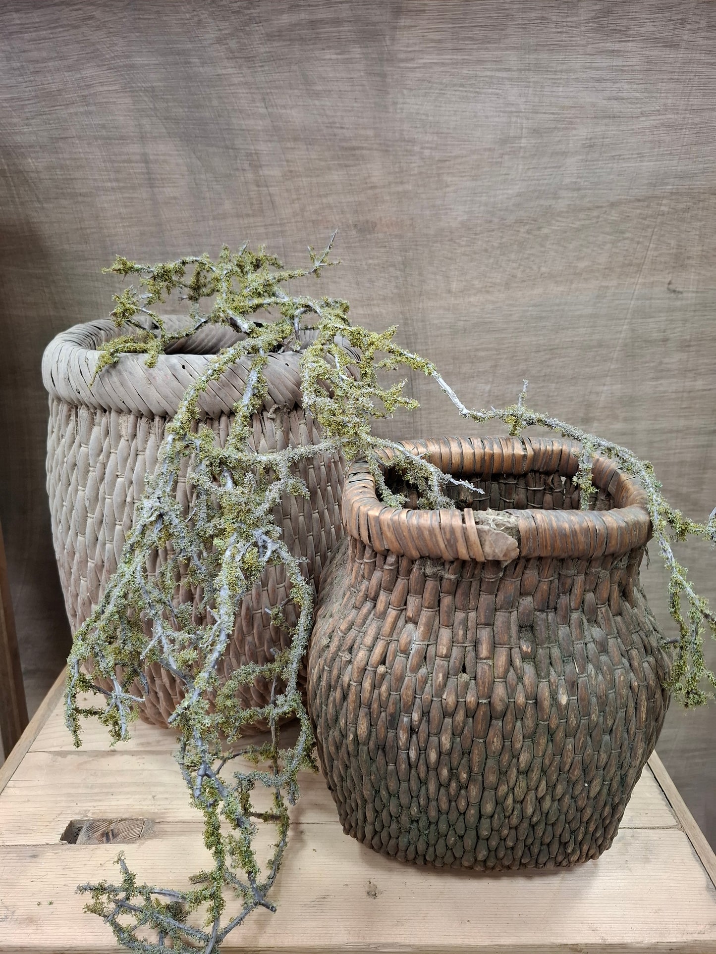 Chinese mandje rechts op afbeelding