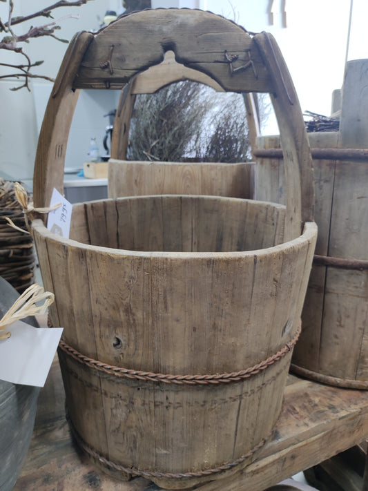 Houten emmer met hengsel