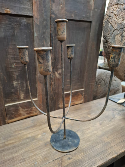 5 arms metalen kandelaar