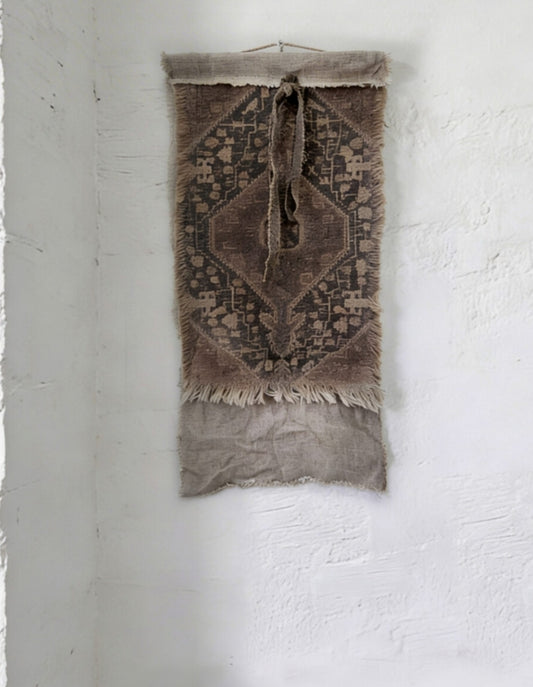 Wandhanger kelim oud bruin